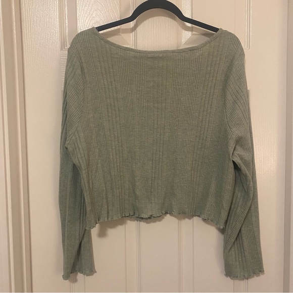 Button-Up Ribbed Cardigan - Picture 2 of 5